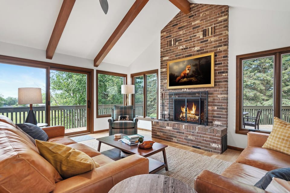 Living Room with Gas Fireplace