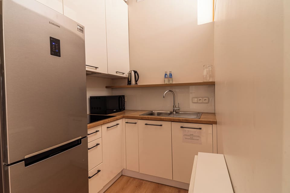 Classic Apartment | Private kitchen | Electric kettle
