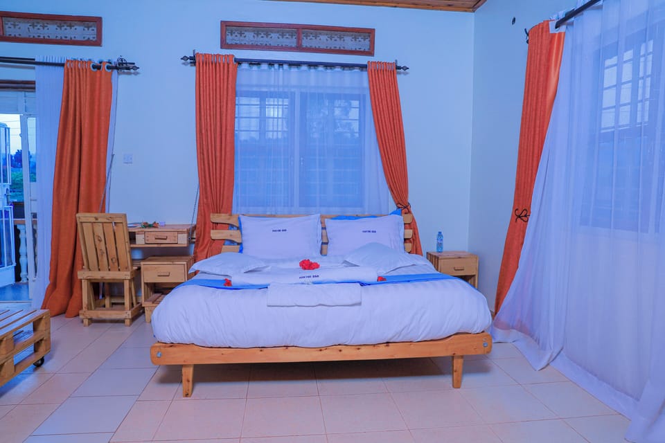Executive Double Room | Free WiFi