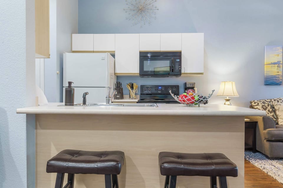 Additional bar seating