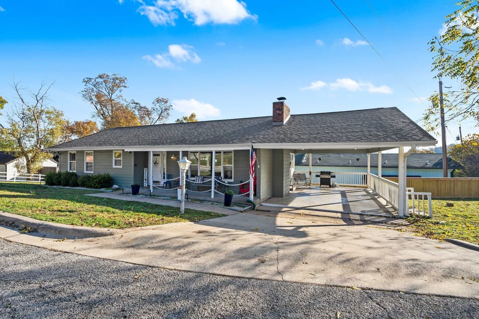 Welcome to Branson Downtown Beauty!