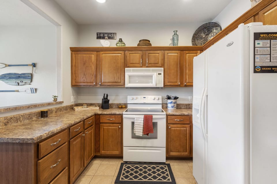 Fully equipped kitchen