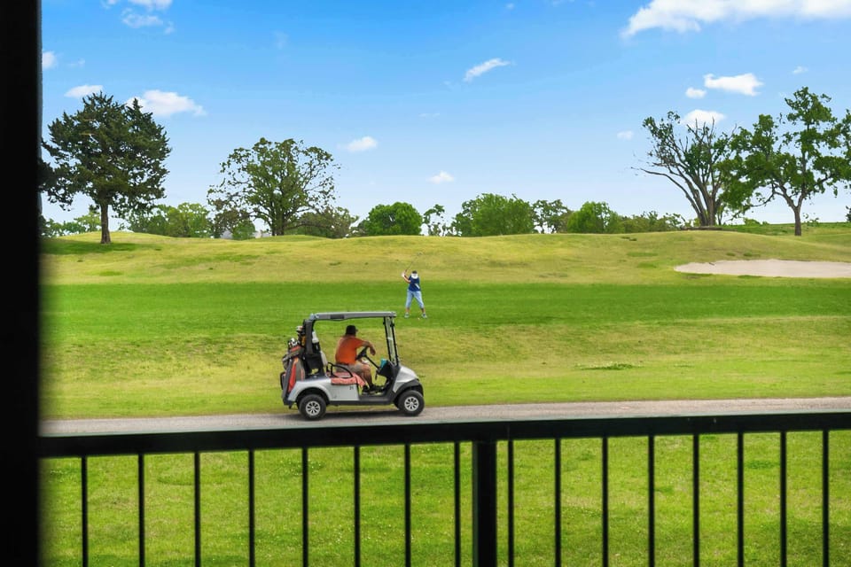 Enjoy the amazing golf course view from the balcony