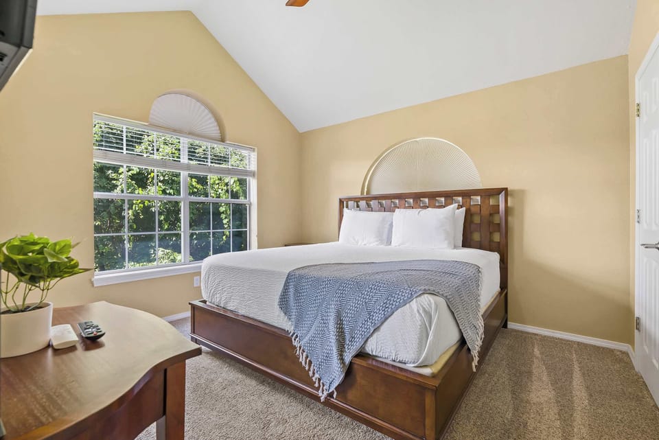 Bedroom #2 with King bed