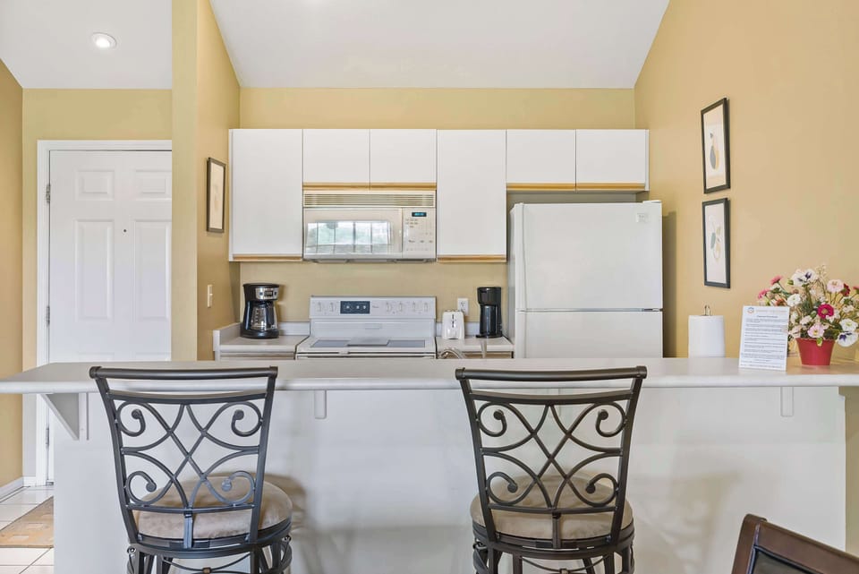 Extra seating space along the counter