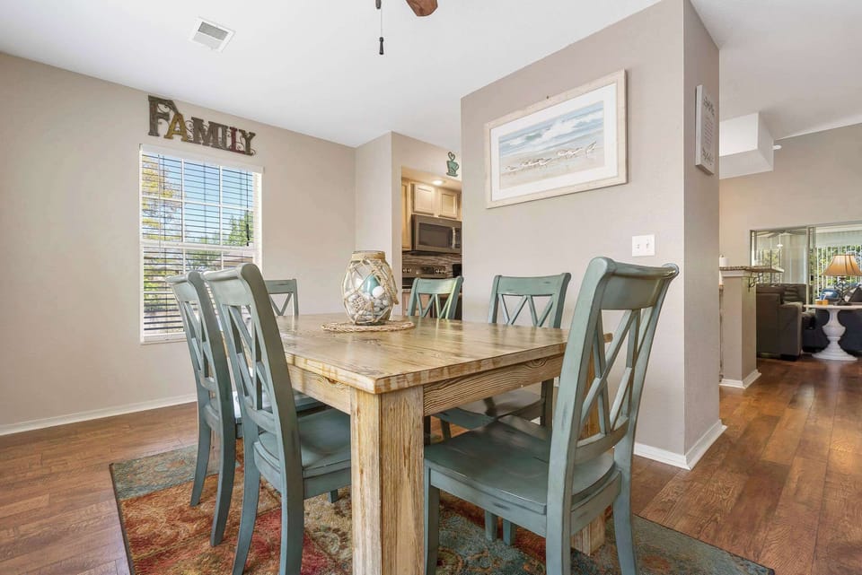 Dining table with seating for 6