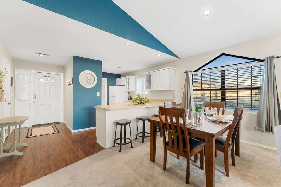 Dining Table for 4, with additional counter seating available