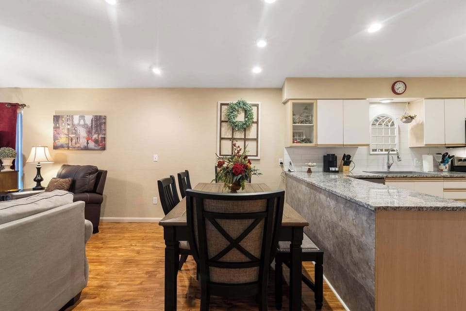 Dining table with seating for 6