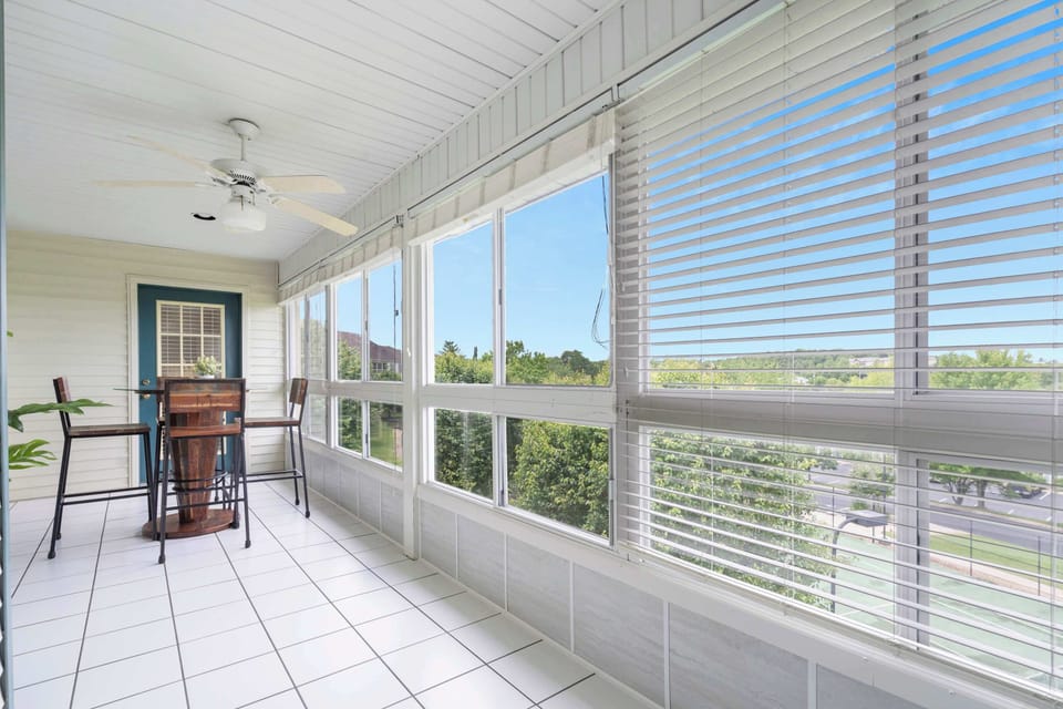 Spacious covered patio with Branson views