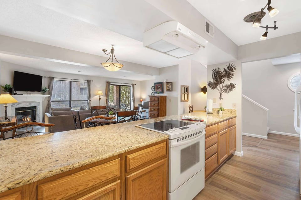 Fully equipped kitchen