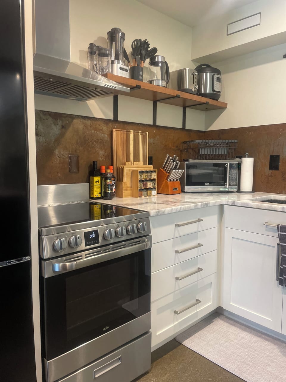 Fully stocked kitchen