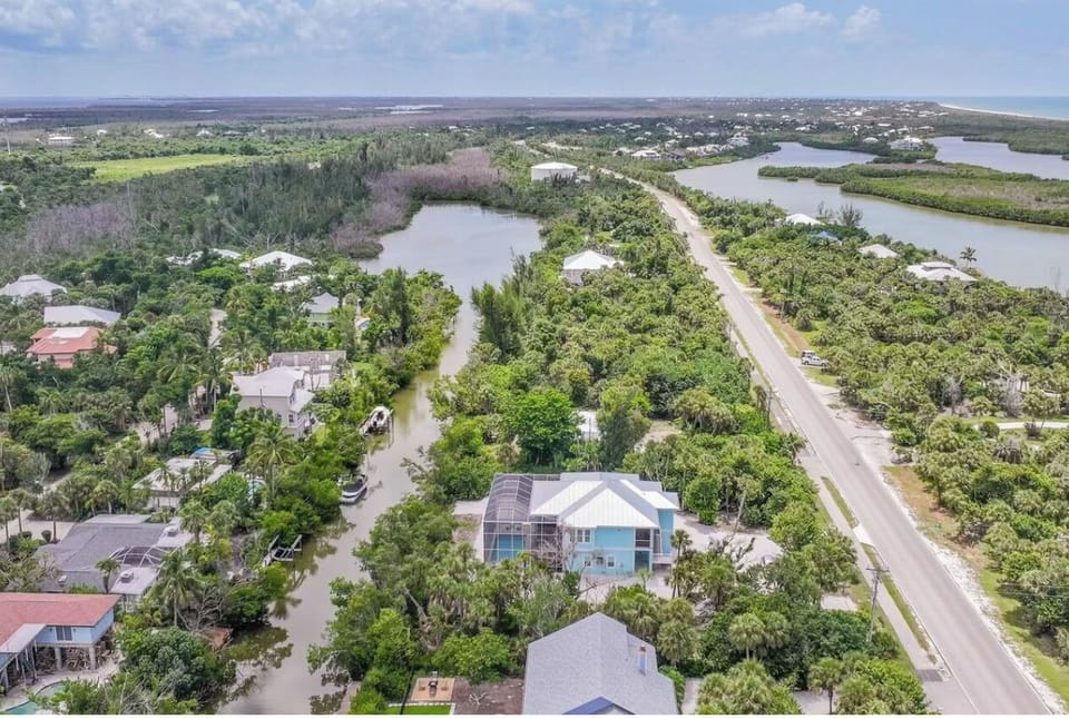 1 mile away from public beach