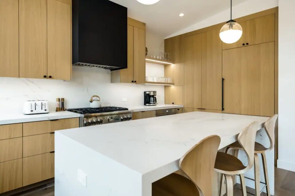 Alternative view of kitchen