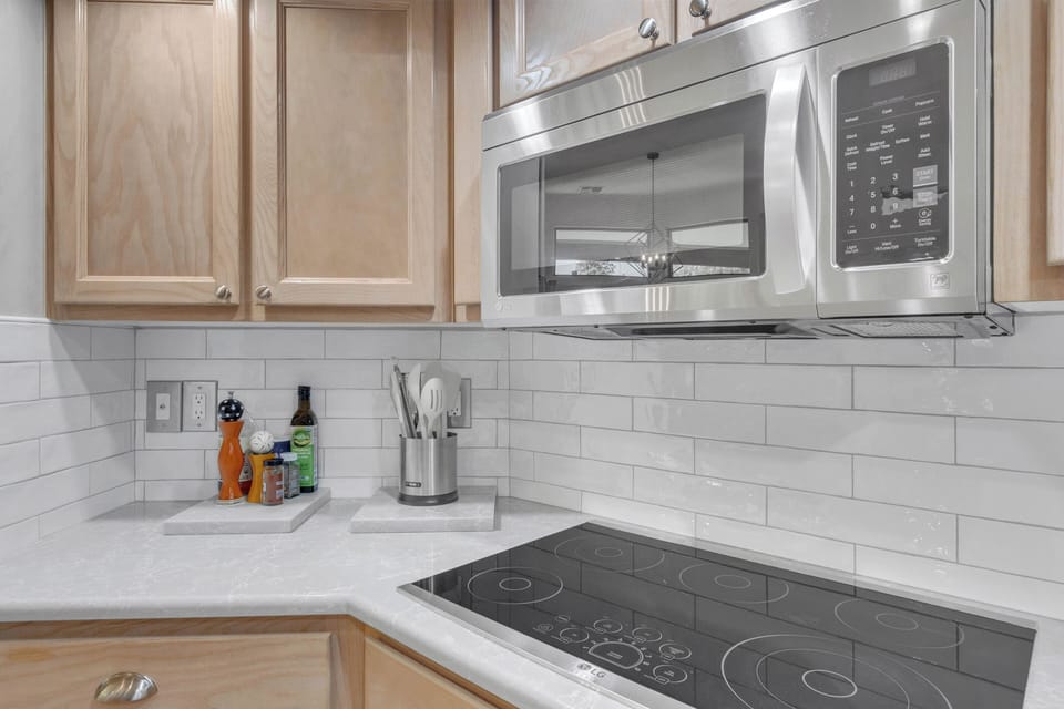 5-burner electric stovetop