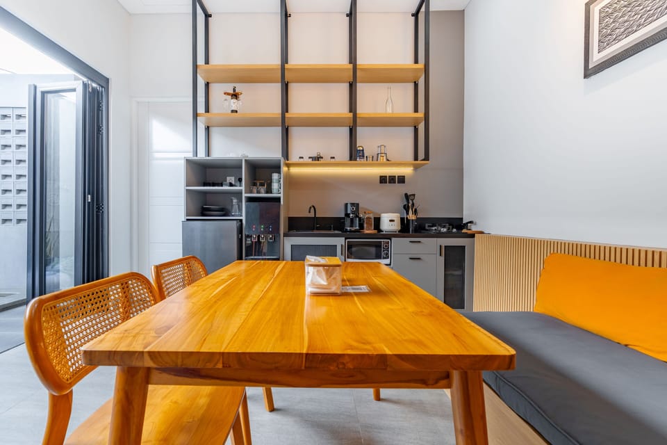 Family Villa, 2 Bedrooms, Private Pool | Dining room