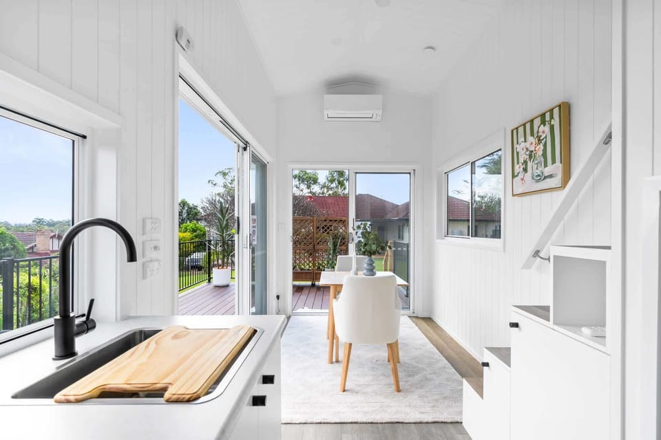 Kitchen/Dining Area