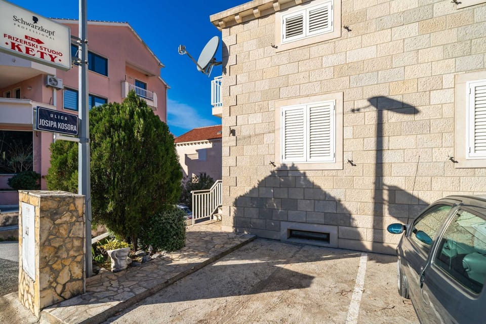 Holiday Home Facilities and Services