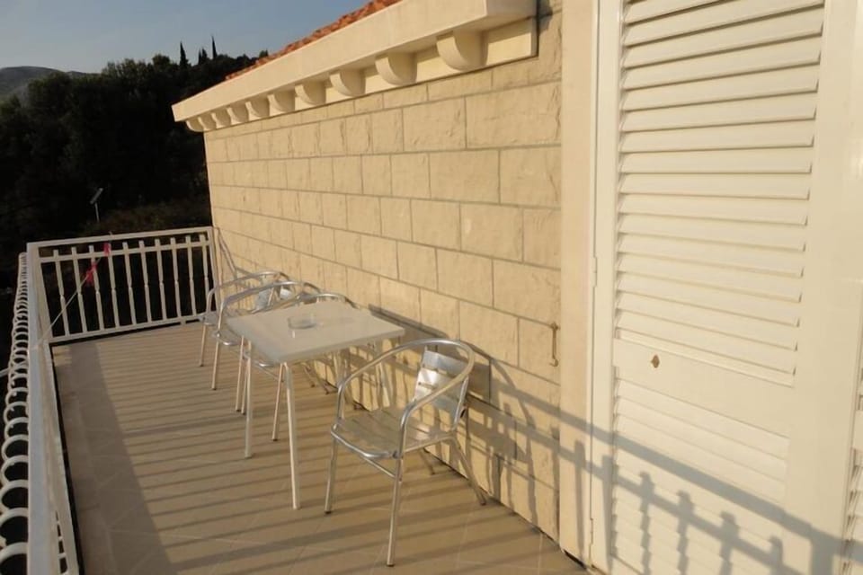terrace