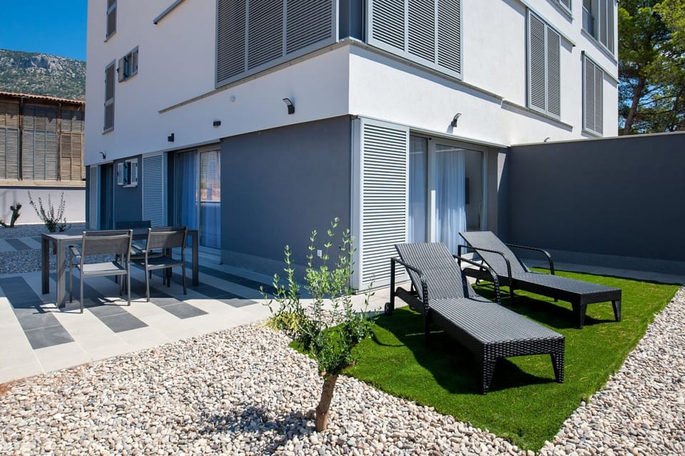 terrace