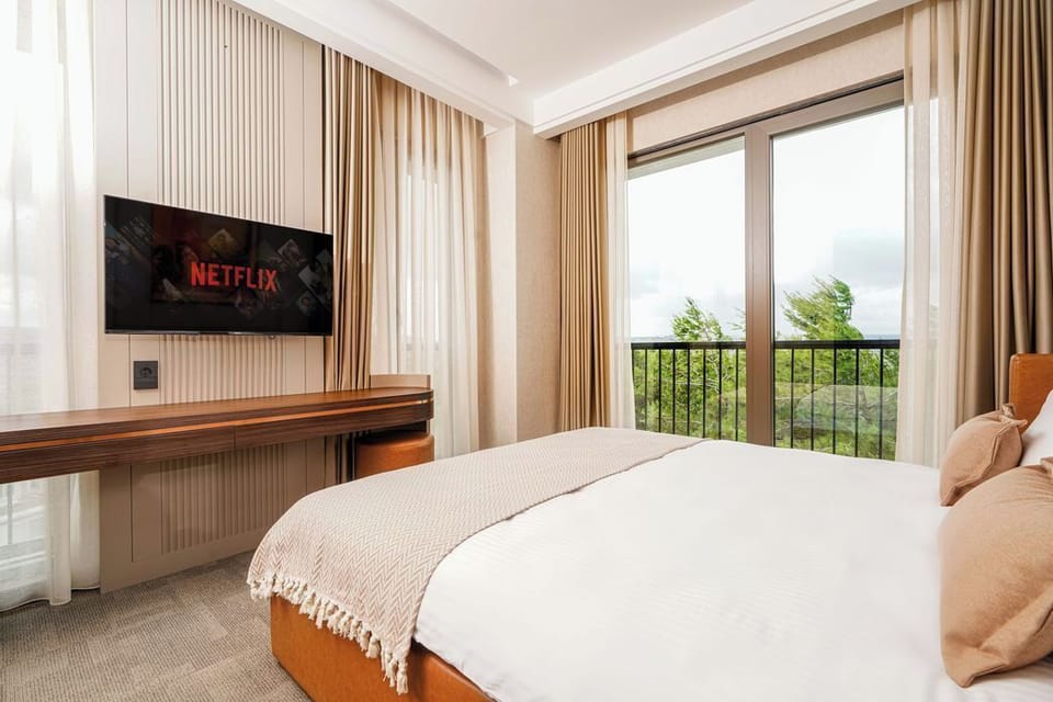 Premium bedding, minibar, in-room safe, individually decorated