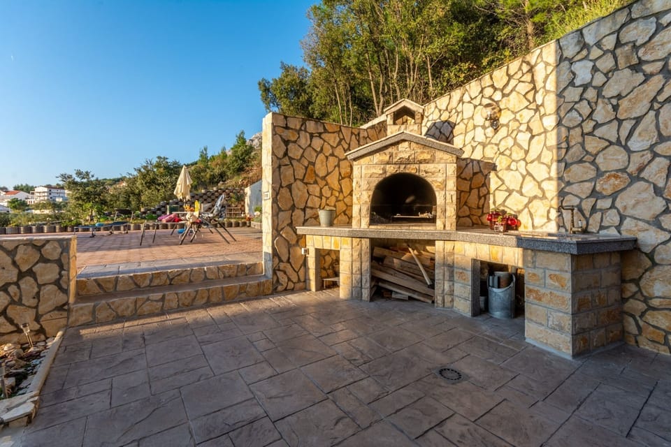 Holiday Home Facilities and Services