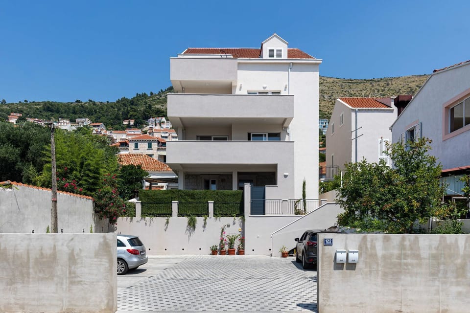 Holiday Home Facilities and Services