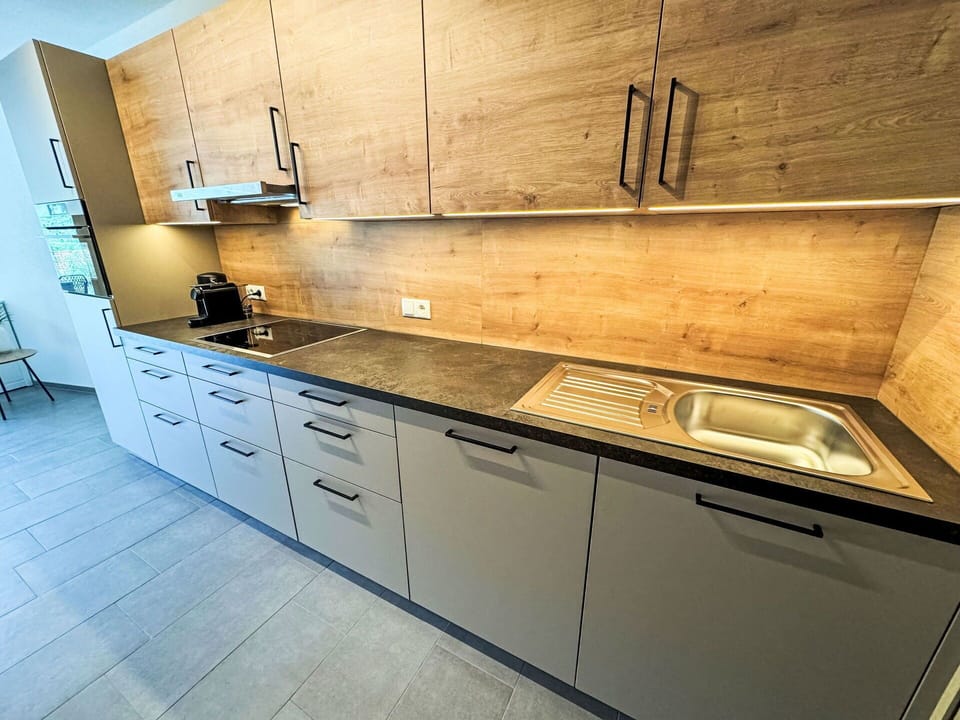 Countertop, Cabinetry, Tap, Kitchen Sink, Property, Furniture, Building, Sink, Kitchen, Kitchen Stove