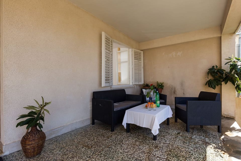 terrace