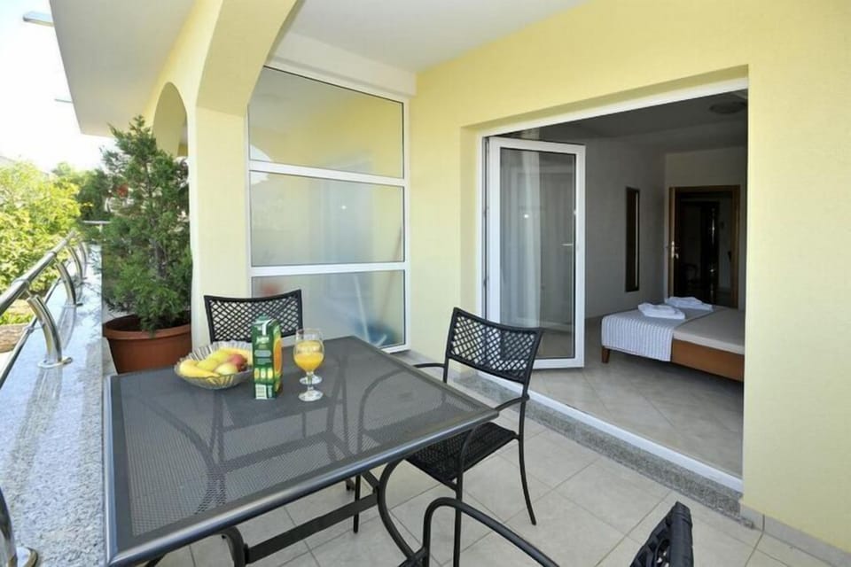 terrace
