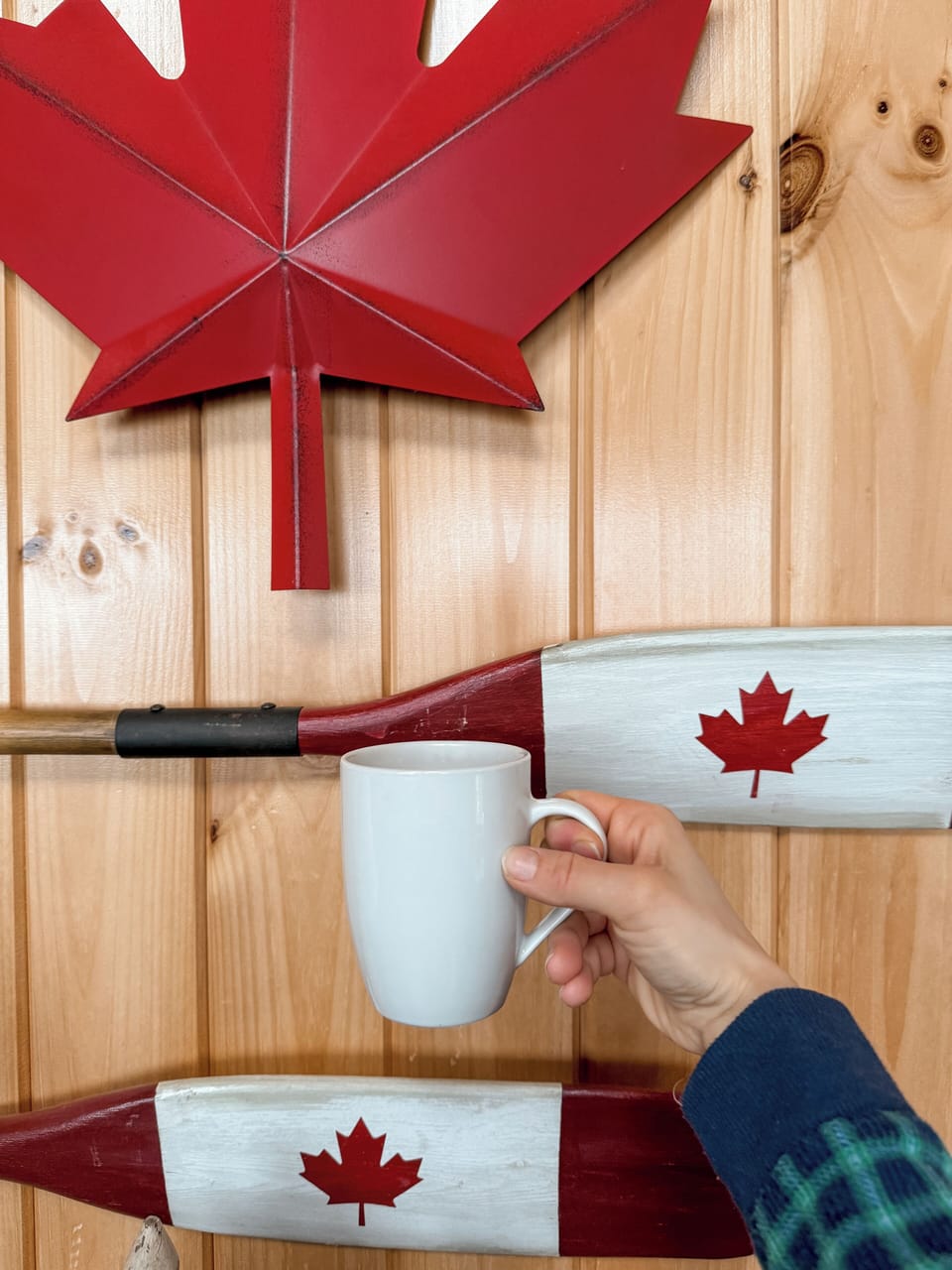 Sip your coffee surrounded by cozy Canadian charm—perfect for authentic cottage getaways, peaceful retreats, and lakeside vacations.