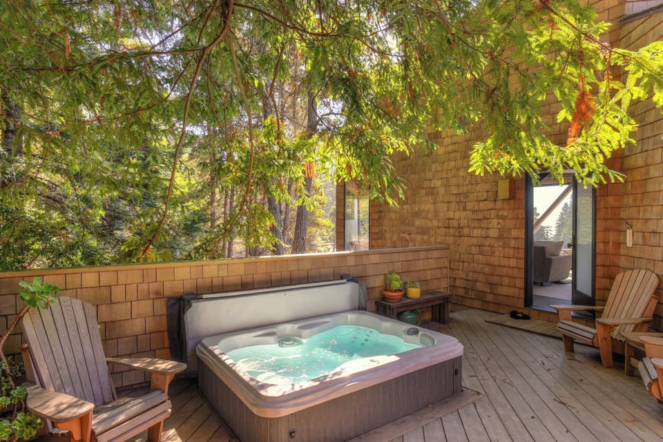 Front deck with private hot tub