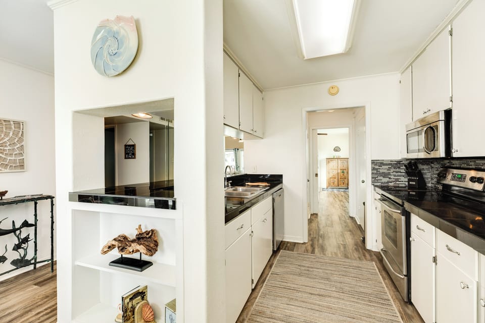Fully equipped kitchen