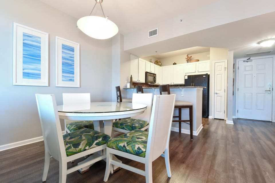 The Palms of Destin 11005 - Dining Area