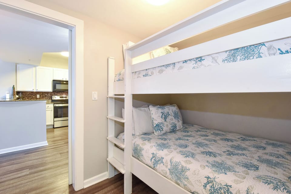 The Palms of Destin 11005 - Guest Bedroom
