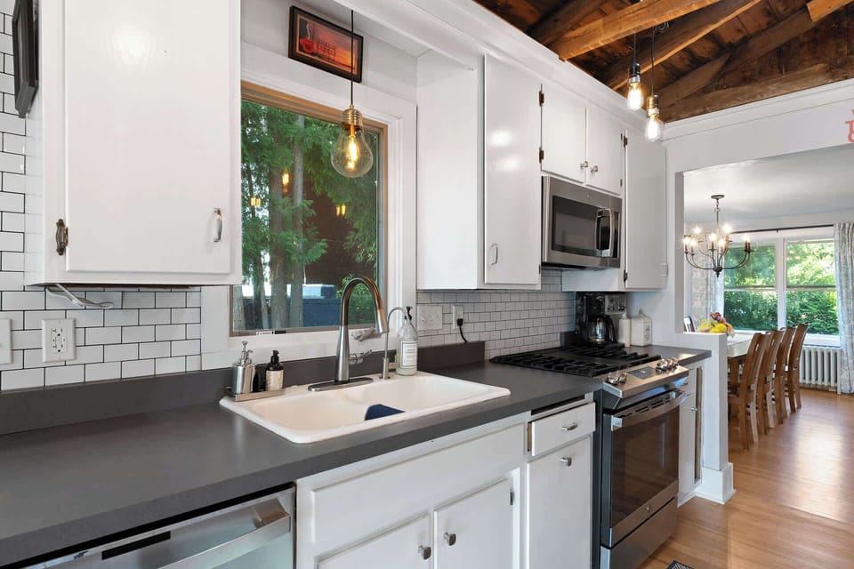 Large farmhouse sink