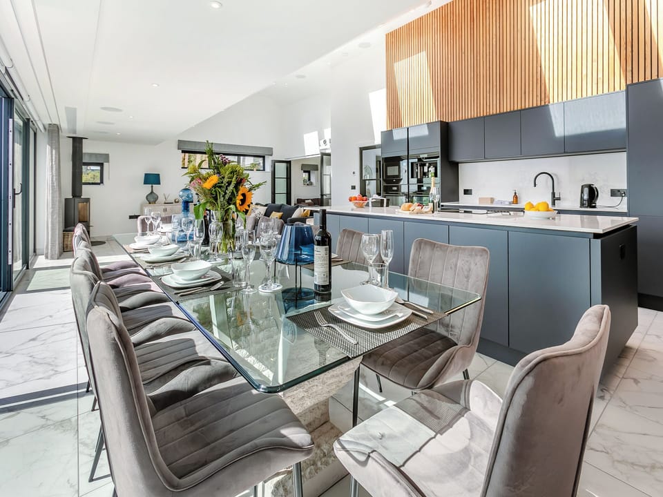 Open plan living space | Seabreeze, St Mawes