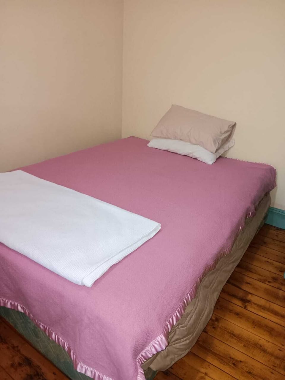Standard Double Room, Courtyard View | Desk, laptop workspace, soundproofing, iron/ironing board