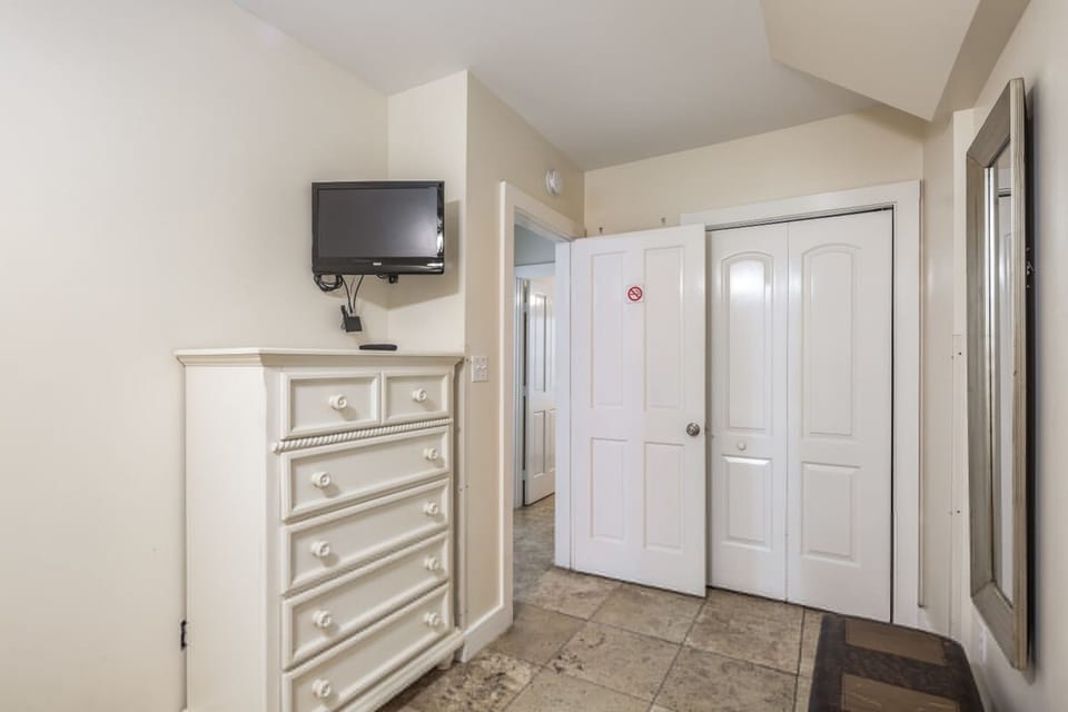 House | 2 bedrooms, high-speed internet