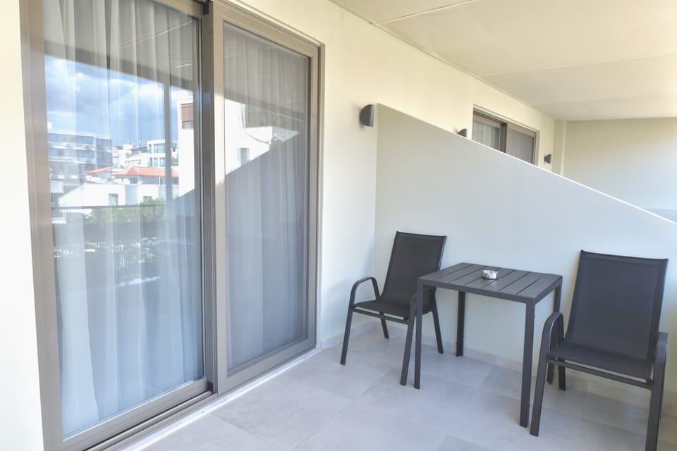 Balcony's seating / dining area 
