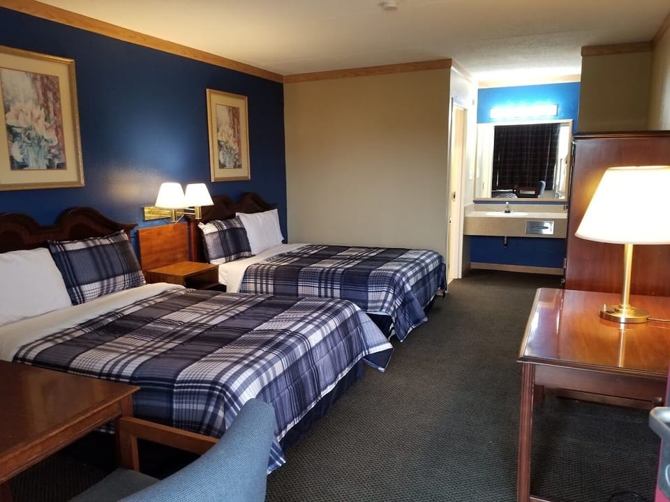 Standard Double Room | Free WiFi