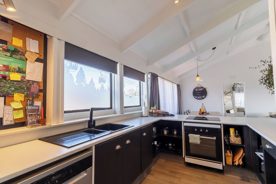 Functional, well equipped kitchen to prepare meals for your family/group 