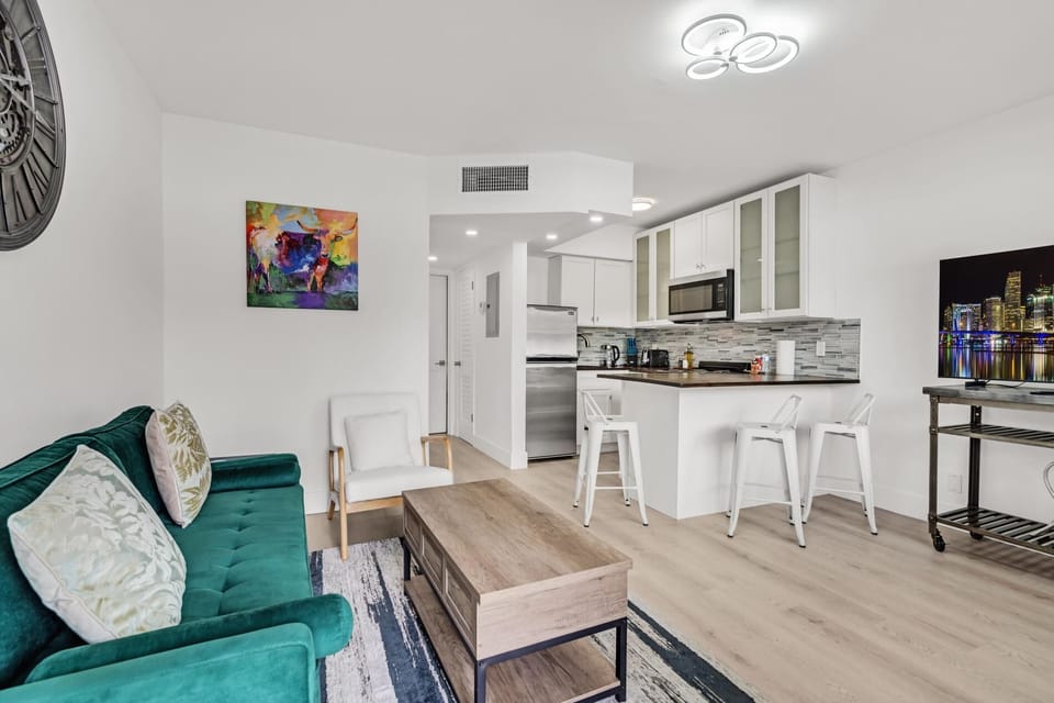 Comfort 1/1 in Fort Lauderdale (7135)