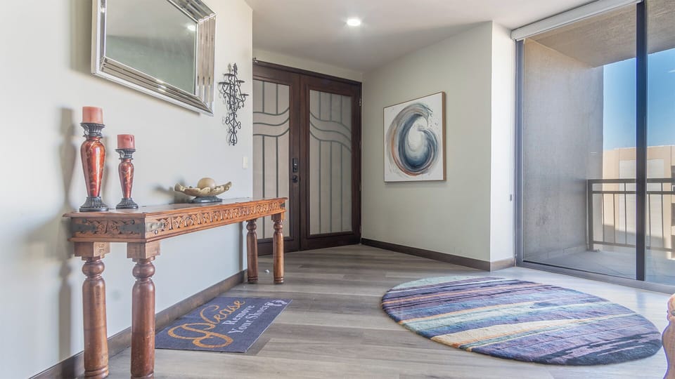 The foyer as you enter the unit, has its own diminutive balcony.