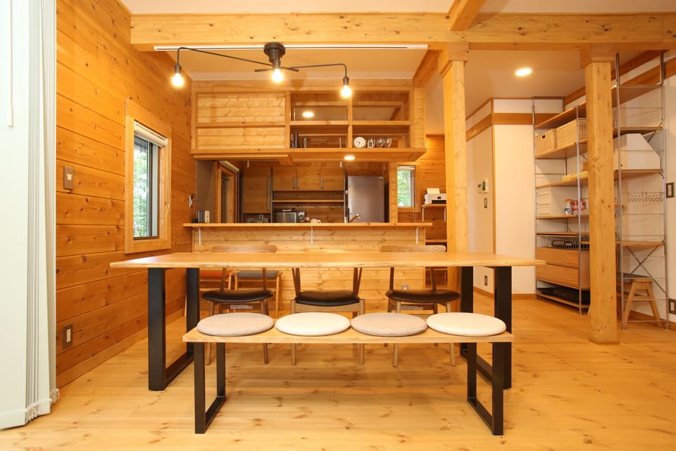 Chalet, 3 Bedrooms, Non Smoking | In-room dining