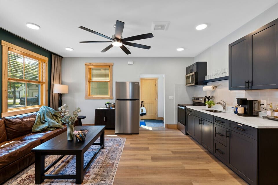 lower level living area