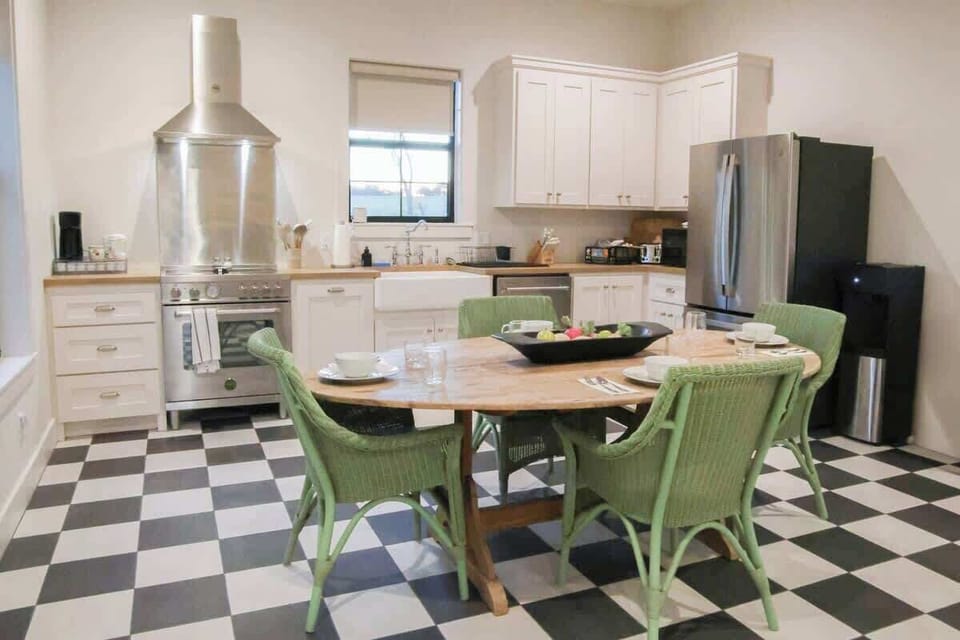 Kitchen with table that seats 4
