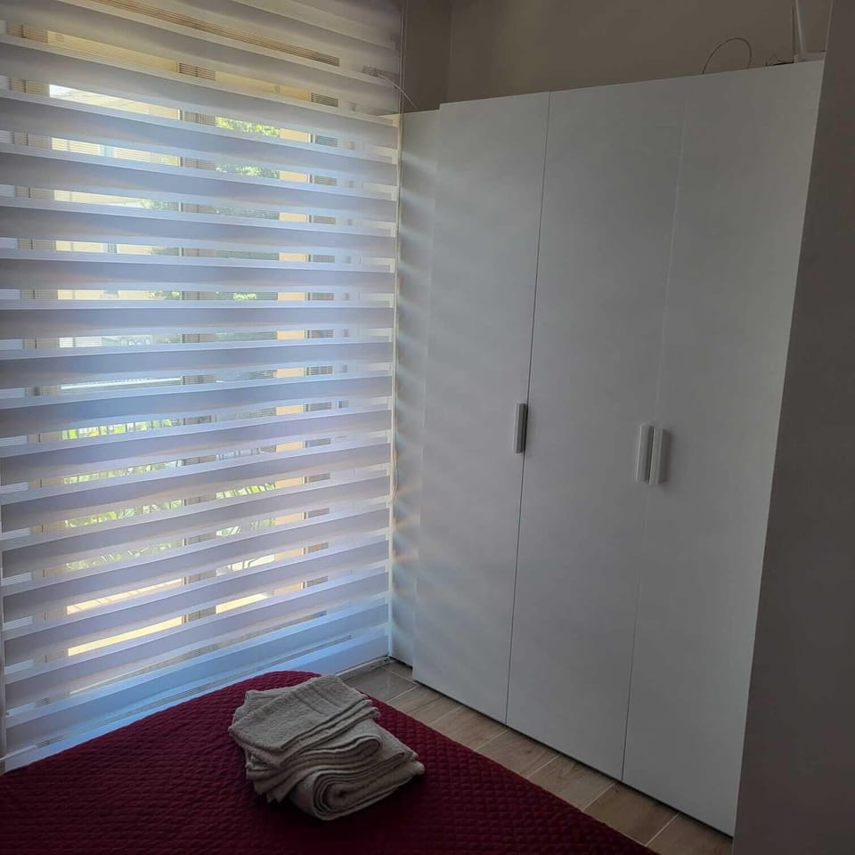 Deluxe Double or Twin Room | Iron/ironing board (on request), WiFi (free)