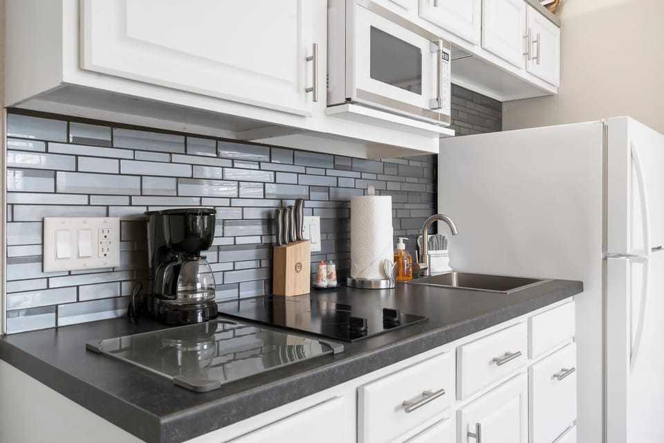 Fully equipped kitchen