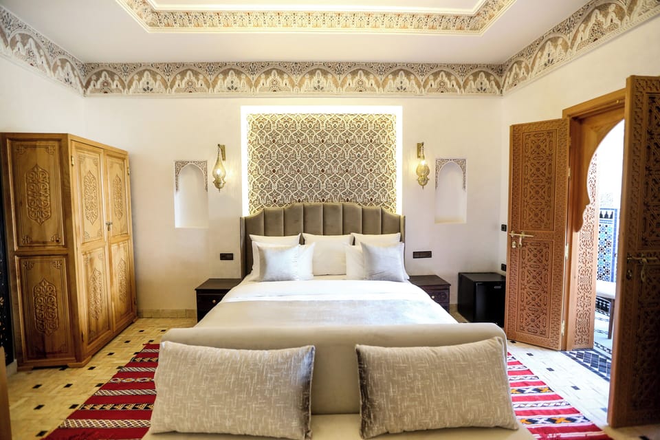 Junior Suite | In-room safe, free WiFi