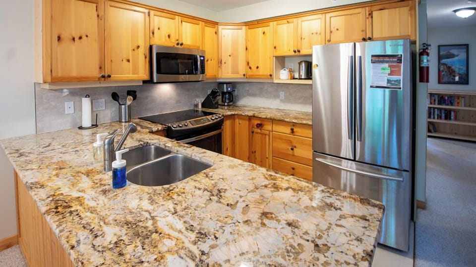 Townhome, Balcony | Private kitchen | Coffee/tea maker, toaster